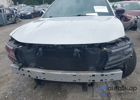 2019 Dodge Charger Sxt Rwd z USA, uszkodzony, nr VIN 2C3CDXBG2KH588944